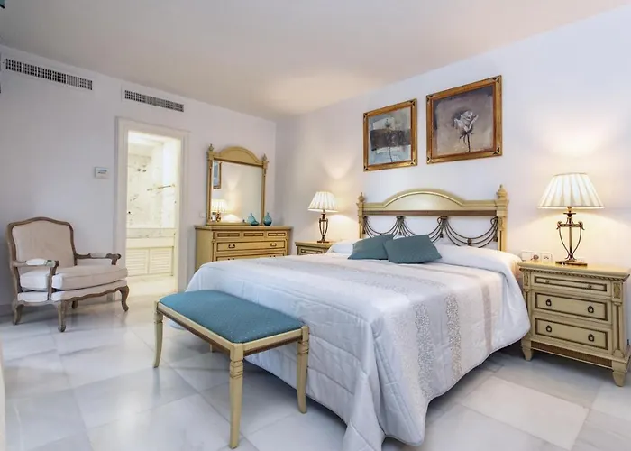 Castillo San Luis Apartment *